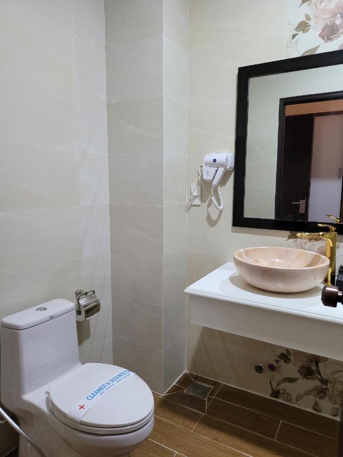 khách Sạn Yên Châu Chau Doc Extérieur photo