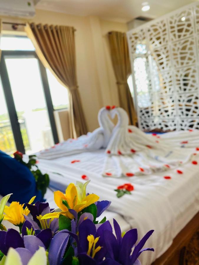 khách Sạn Yên Châu Chau Doc Extérieur photo